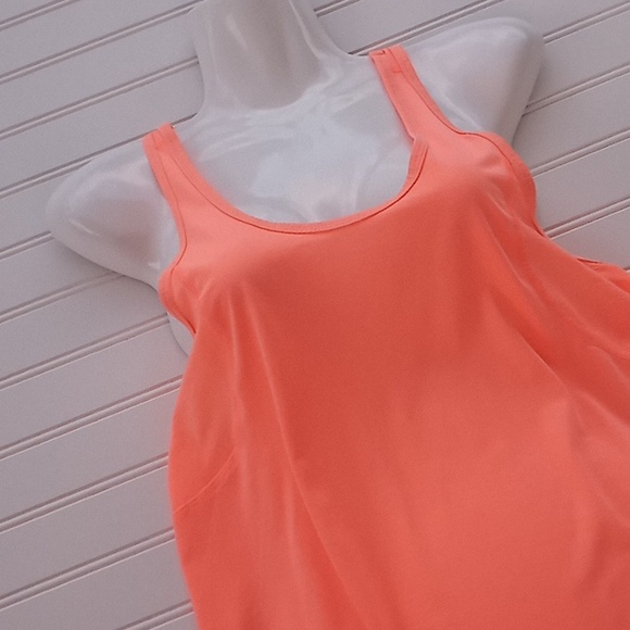 Nike Dri-Fit Coral Tank Top - Picture 9 of 11